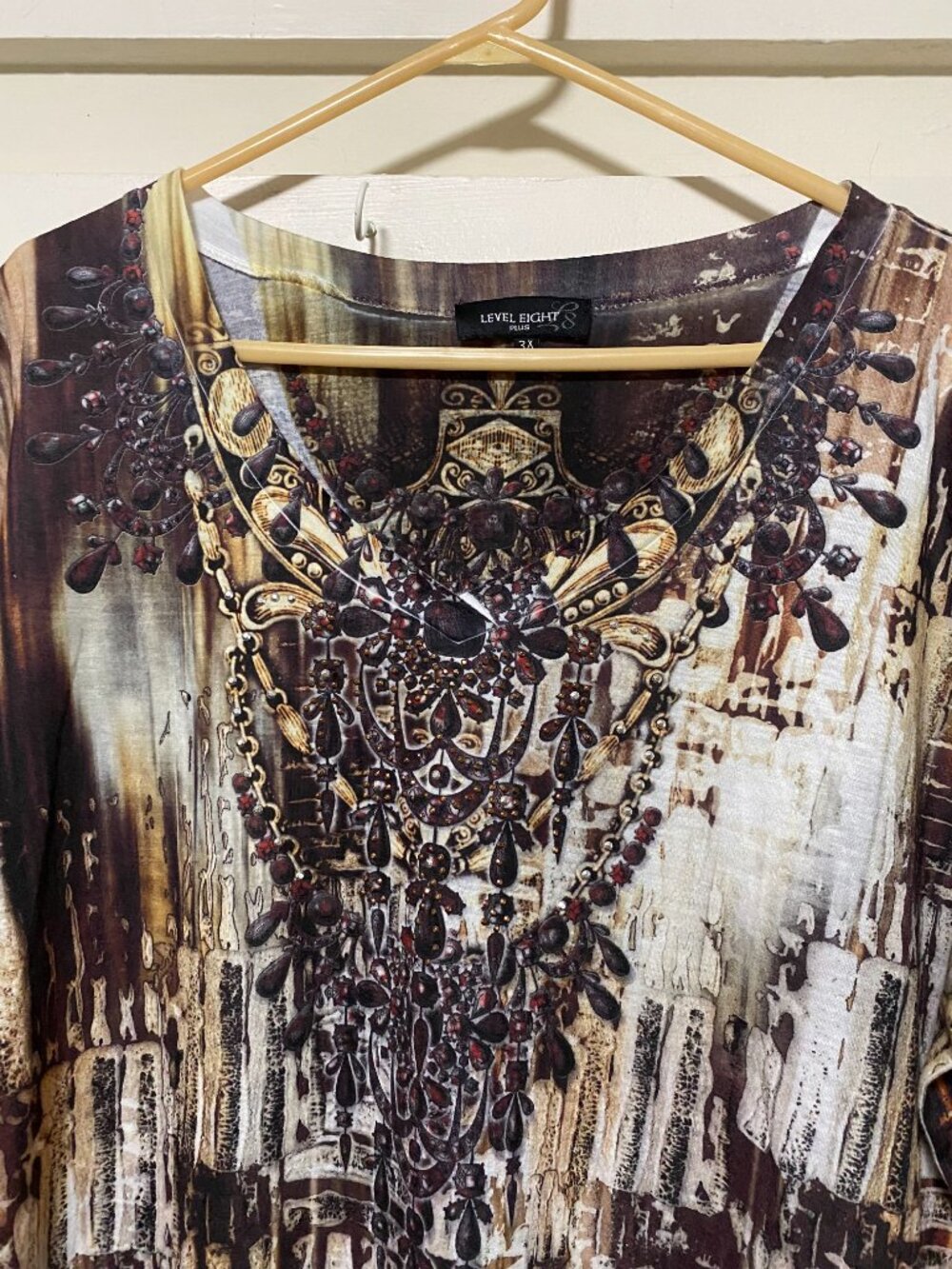 Level Eight Plus, short sleeve, brown & gold tunic w/tiny gold beads, size 3X